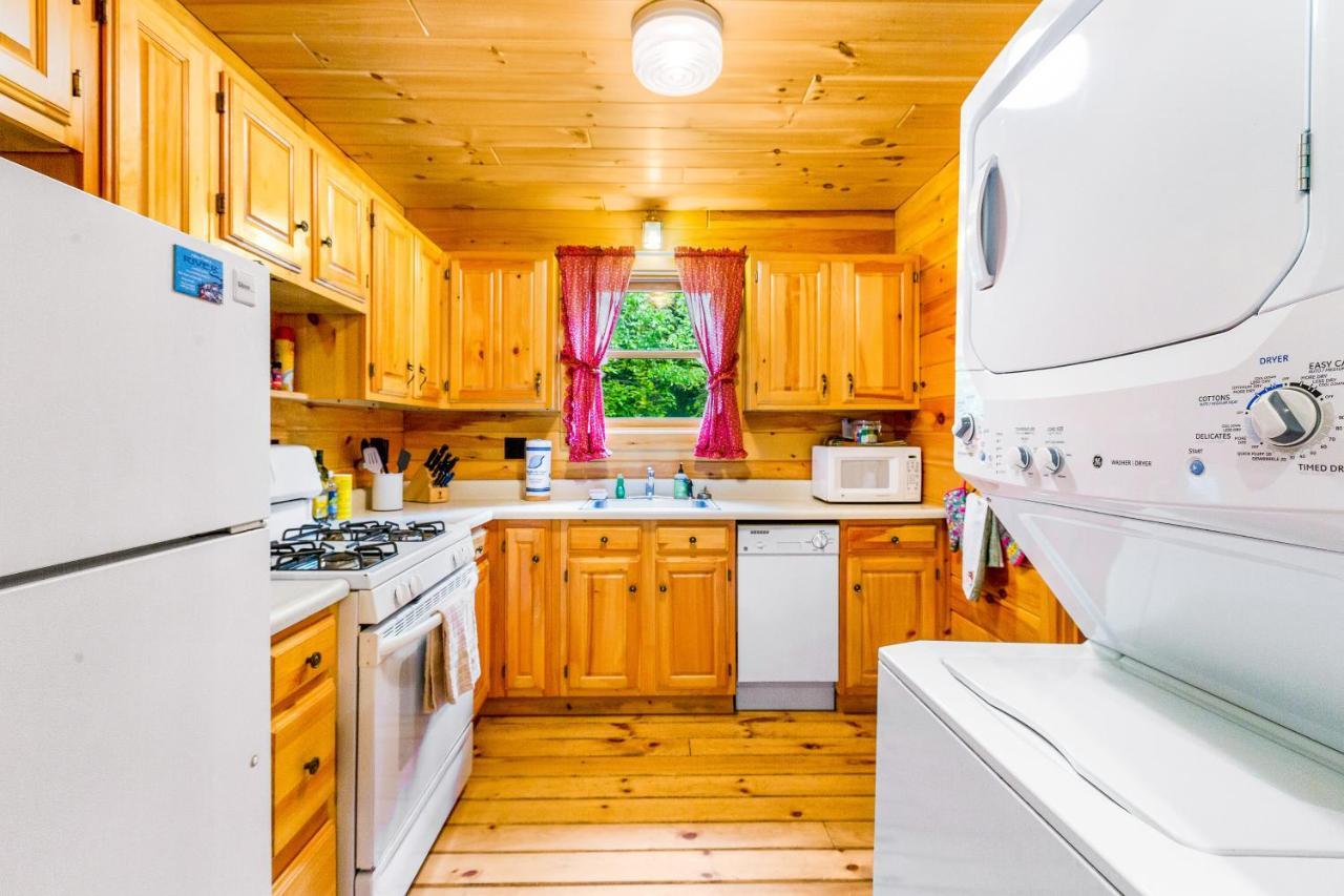 Schroon Lake Lost Pond Cabin מראה חיצוני תמונה