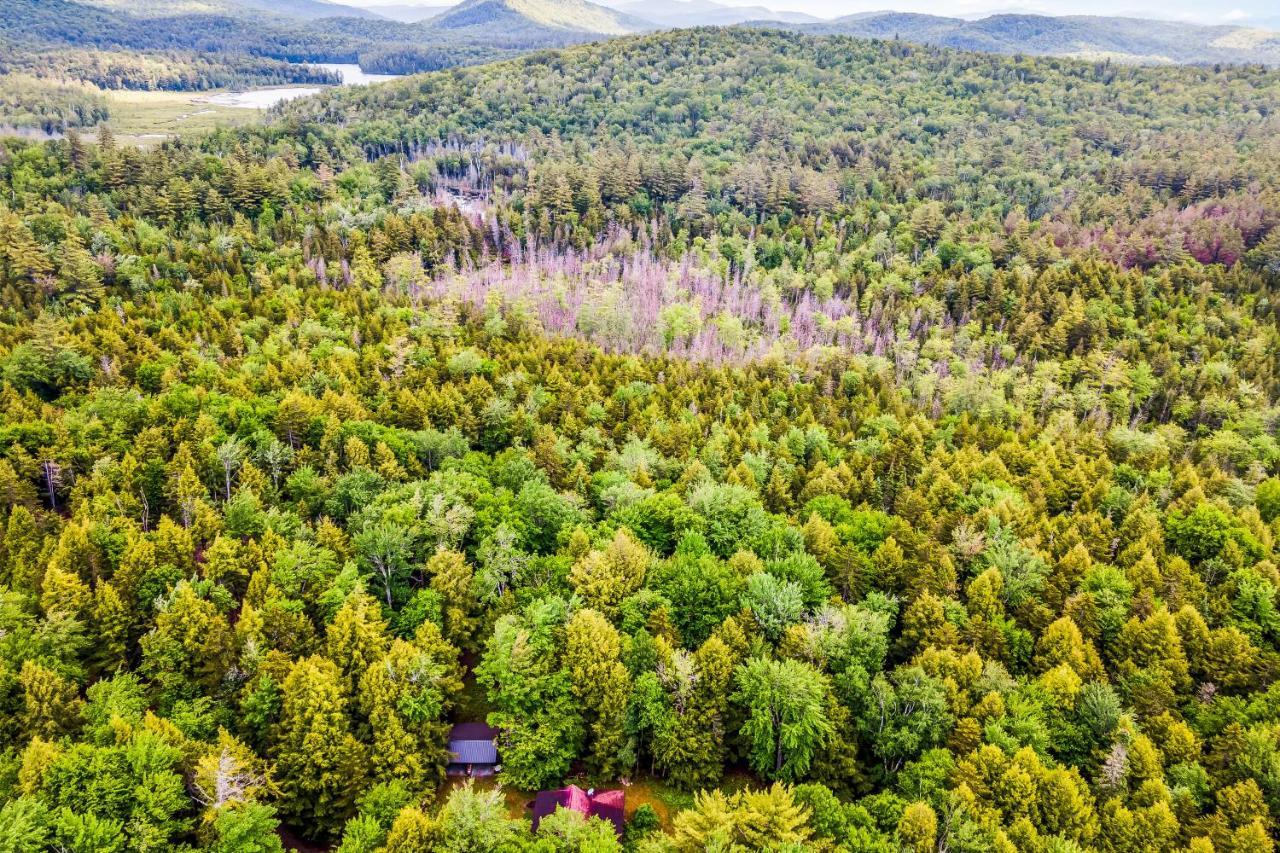 Schroon Lake Lost Pond Cabin מראה חיצוני תמונה